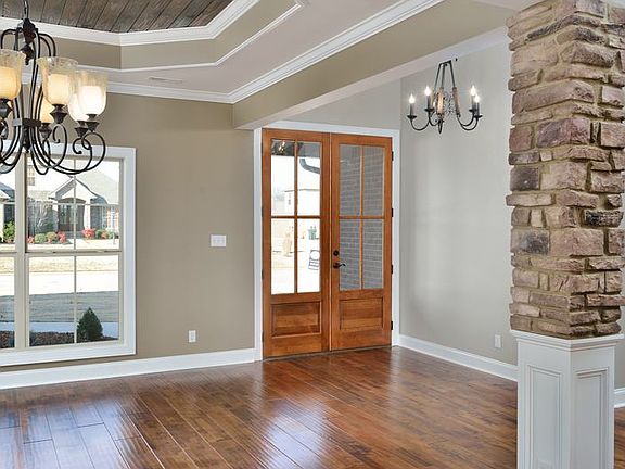 4th image of 108 Cypress Creek Dr