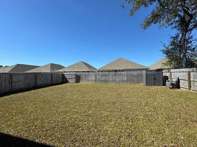 5337 Parkside Dr — Photo 28