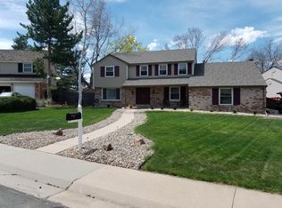 8406 E Hinsdale Dr, Centennial, CO 80112