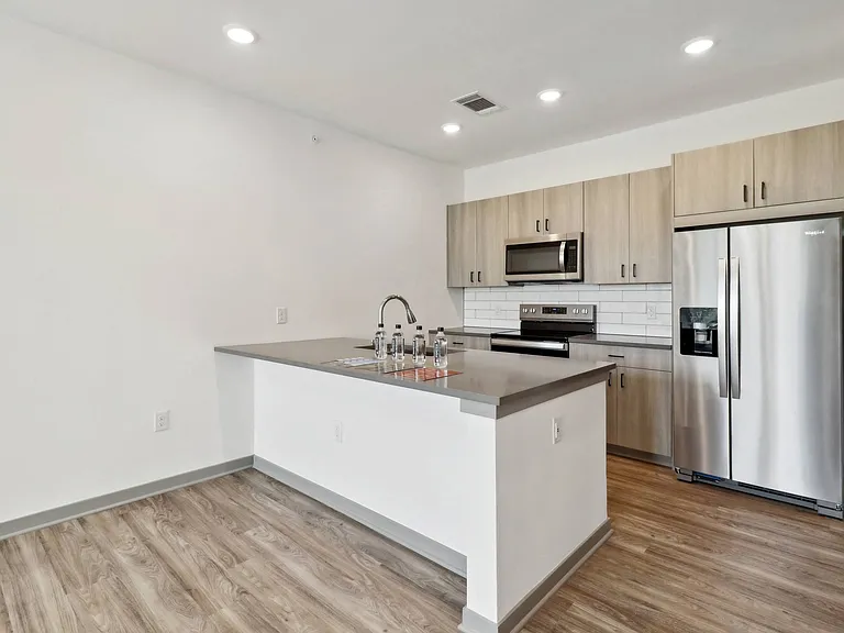 The Depot Luxury Apartments — Photo 69