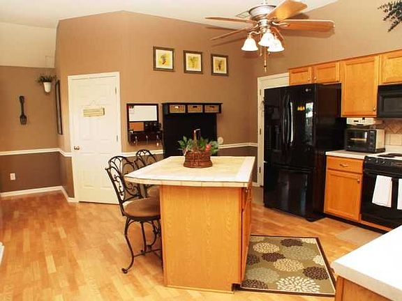 5th image of 9014 Fletcher Park Cir S