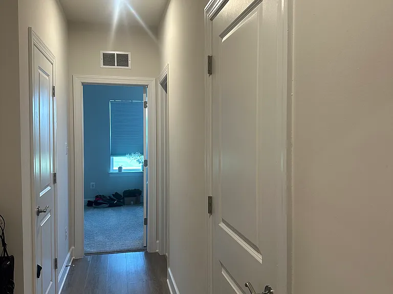 3545 Carnaby St — Photo 11