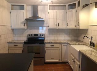 300 Meadowside Rd APT 110, Milford, CT 06460