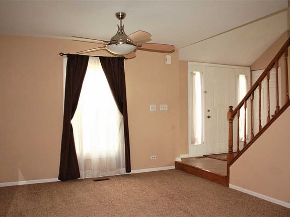 5th image of 45 S Stonington Dr #184