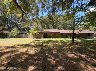 343 N Hight Ave, Louisville, MS 39339