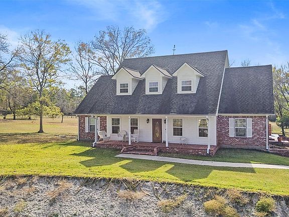 2nd image of 162 Acorn Hill Dr