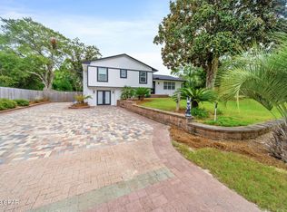 536 Benning Dr, Destin, FL 32541