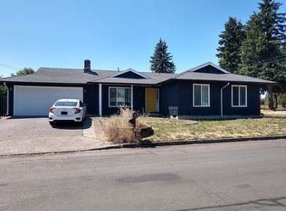 1317 SE 158th Ave, Portland, OR 97233