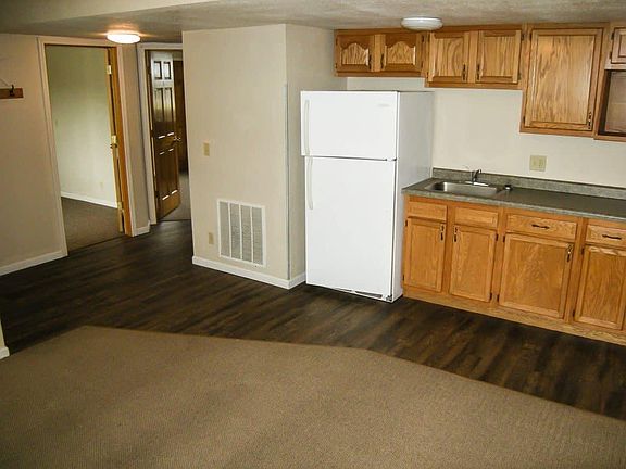 4th image of 808 W King St APT C