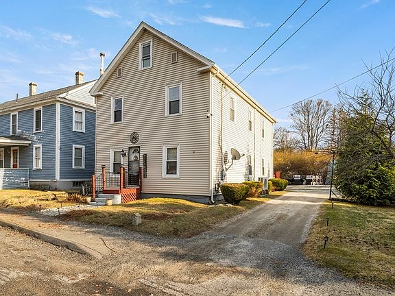 2nd image of 19 Chapel St