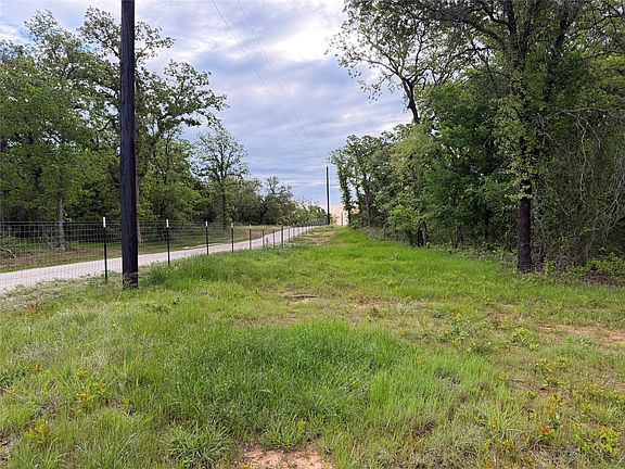 2nd image of 1576 Adell Cir