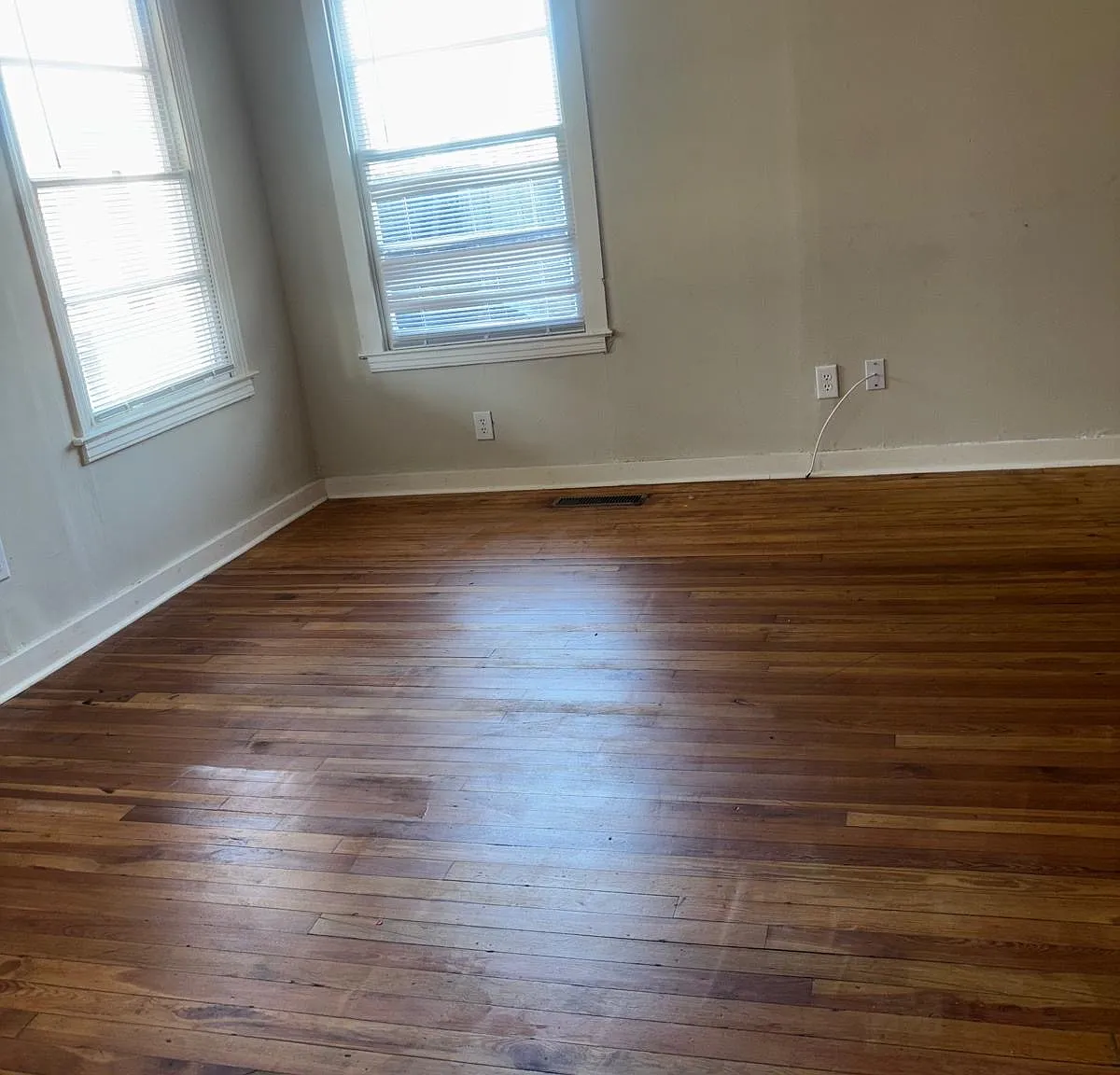 1428 2nd Street - 1 — Photo 3