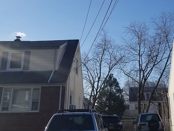 2nd image of 18 Nutman Pl