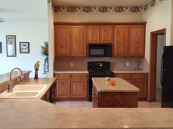 5th image of 2821 SW 140th St