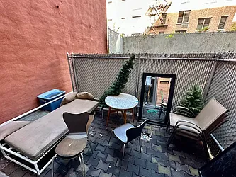 Rented by Addison Property Group