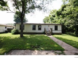 6198 Summerset Dr, House Springs, MO 63051