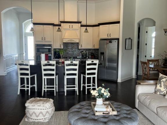 4th image of 4317 Rock Pigeon Ln