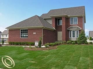 1st image of 725 Sommersby St