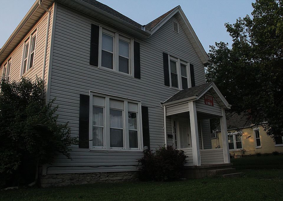 1st image of 314 W Church St