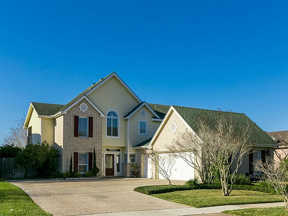 2nd image of 8217 Etienne Dr