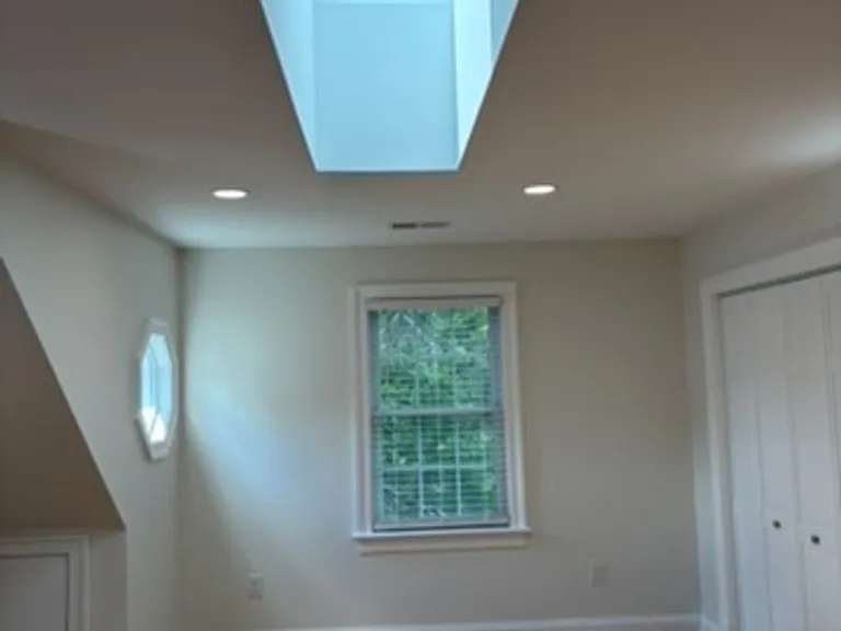 675 Evergreen Ave — Photo 9