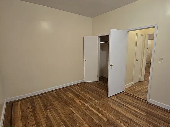 5th image of 881 Washington Ave APT 1J