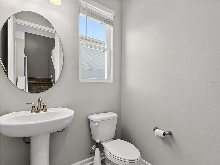1465 Axel Graeson Ave — Photo 27