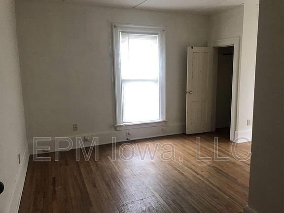 3rd image of 805 W Seerley Blvd APT 5
