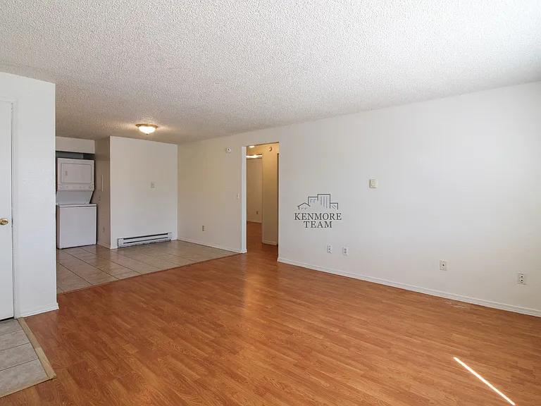 3510 W 10th Ave — Photo 7