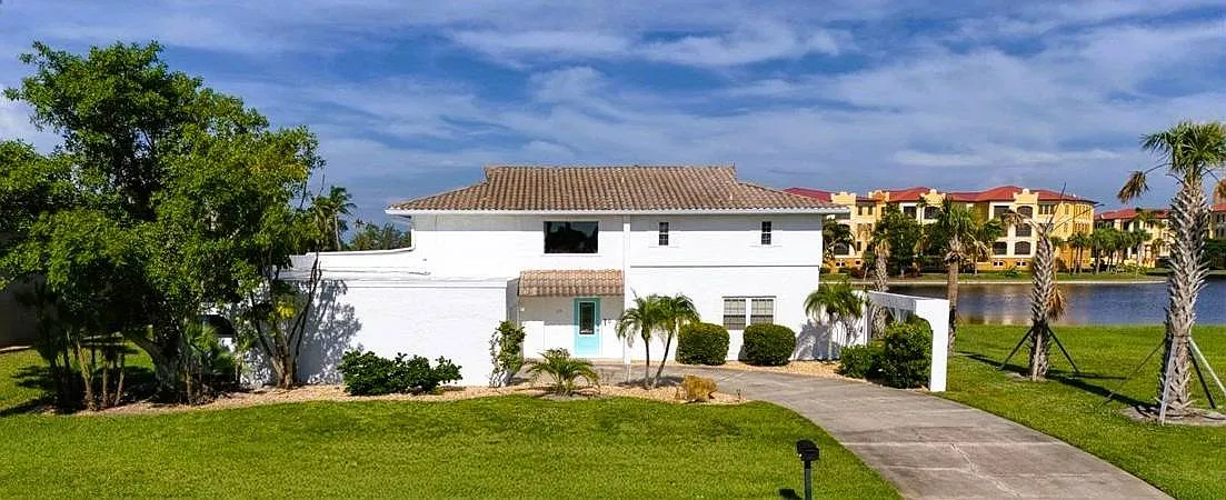 4 bed, 5.0 bath, 3008 sqft, $3,450 — Photo 3