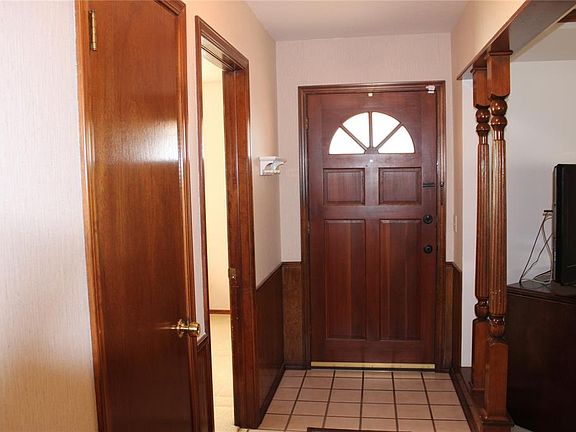 5th image of 1105 SW 91st St