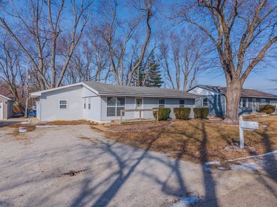 8198 Pine Ave, Downs, IL, 61736