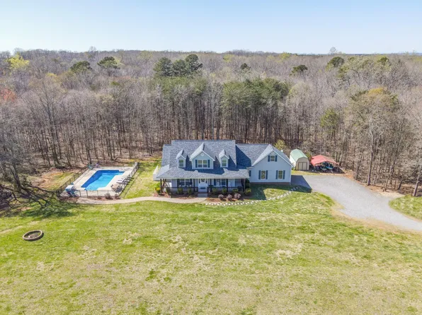 1349 Pell Dr, Lincolnton, NC 28092