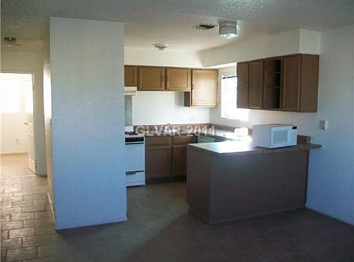 1st image of 4379 Cy Cliffview Cir APT 1