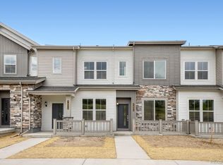 7651 S Mobile Way, Centennial, CO 80016