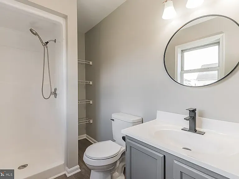 1501 Echo St — Photo 11