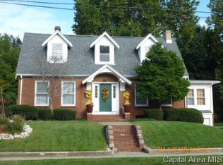 716 S Main St, Jacksonville, IL 62650