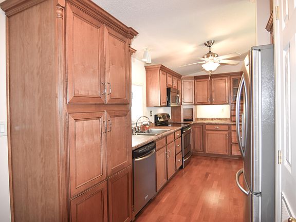 2nd image of 8 Jordan Drive