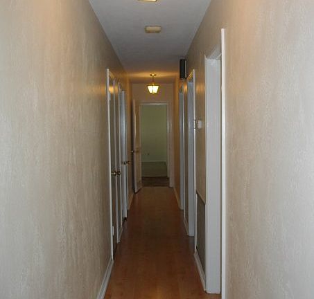 5th image of 434 Pinehurst Ave