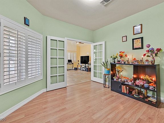 5th image of 5835 Farmhouse Ct