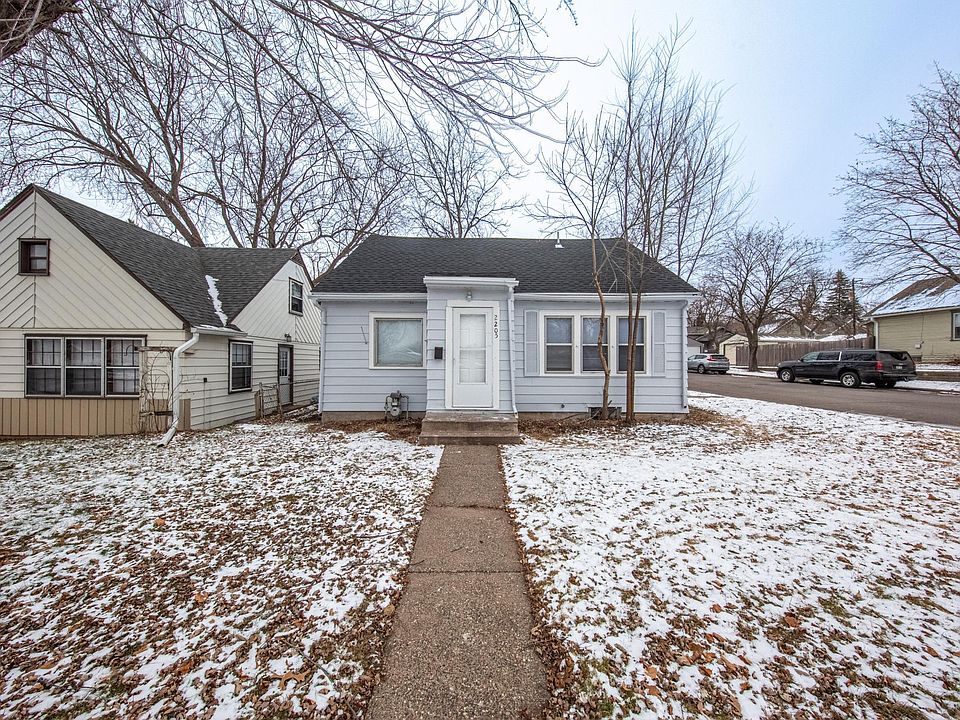 1st image of 2205 Minnehaha Ave E