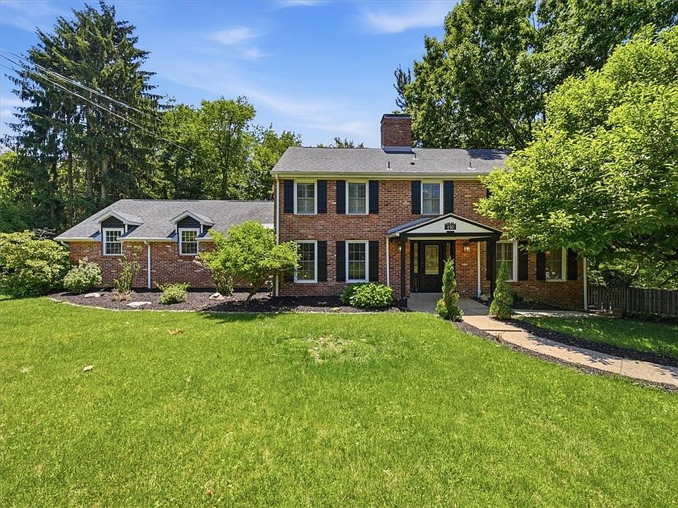 1st image of 150 Maple Dr