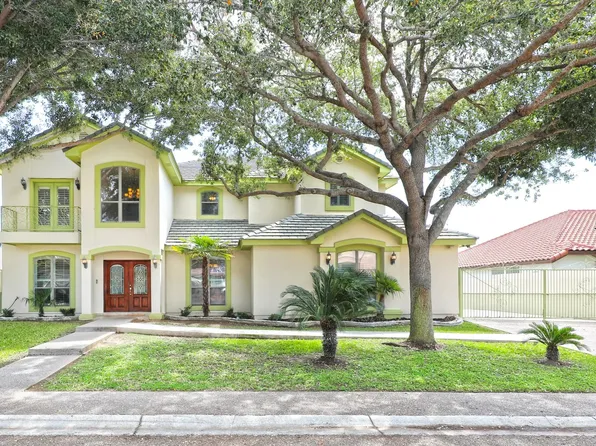 203 Lake Lugano Rd, Laredo, TX 78041