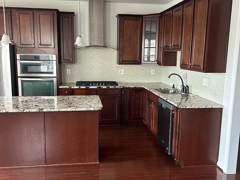 23314 Tradewind Dr — Photo 33