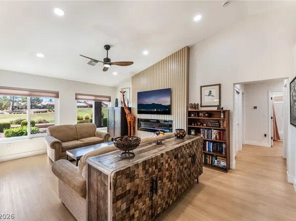 9369 Villa Ridge Dr, Las Vegas, NV 89134