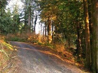 3217 Robe Menzel Rd, Granite Falls, WA 98252