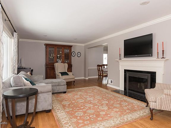 2nd image of 2411 Waite Ave