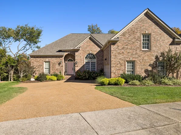 421 Caledonian Ct, Nashville, TN 37211