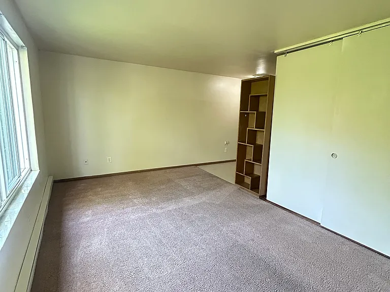 5033 15th Ave NE #3003 — Photo 10