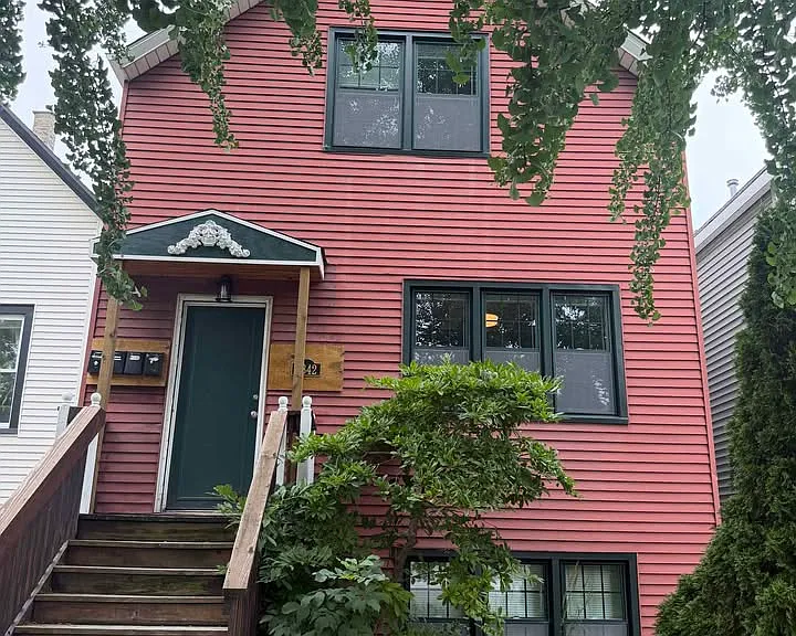 3342 N Whipple St #1 — Photo 4